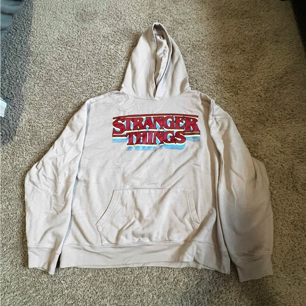 Old Navy Cream and Red Sweater Pullover